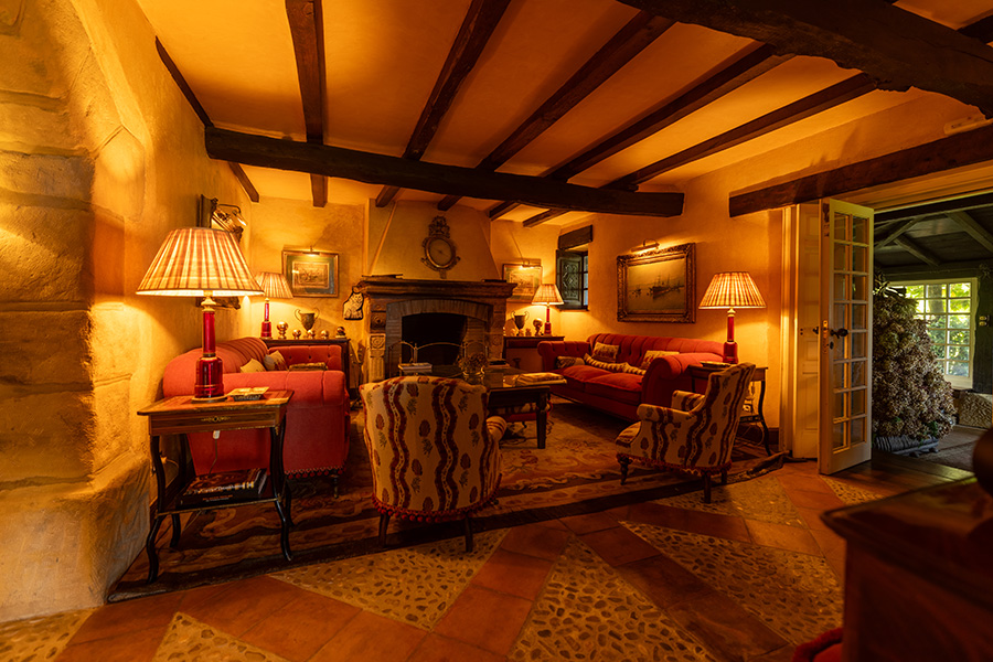 Fireplace living-room